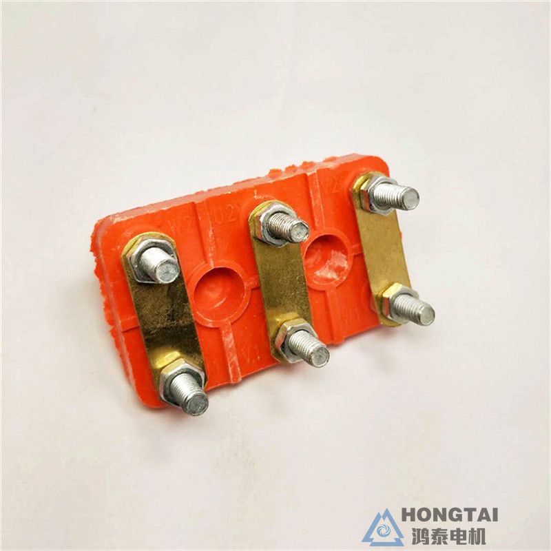 YE2-315L1-4电机接线板